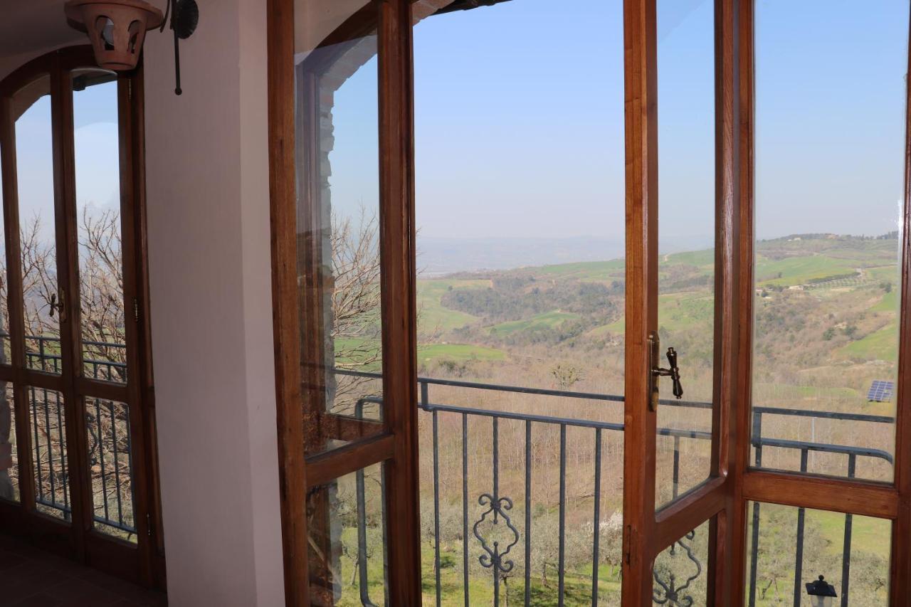 B&B Casale Roshlee Gualdo Cattaneo Esterno foto